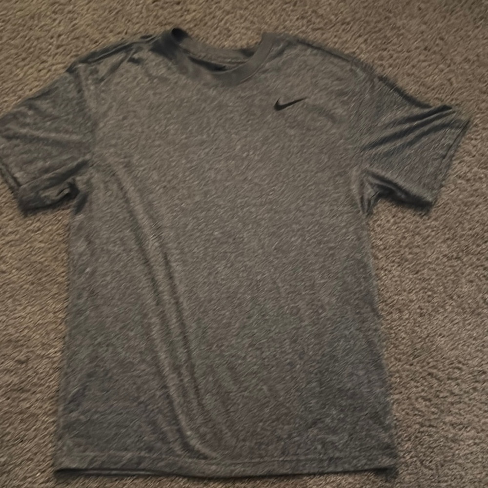 Nike Gray Short Sleeve Tee with Swoosh Logo